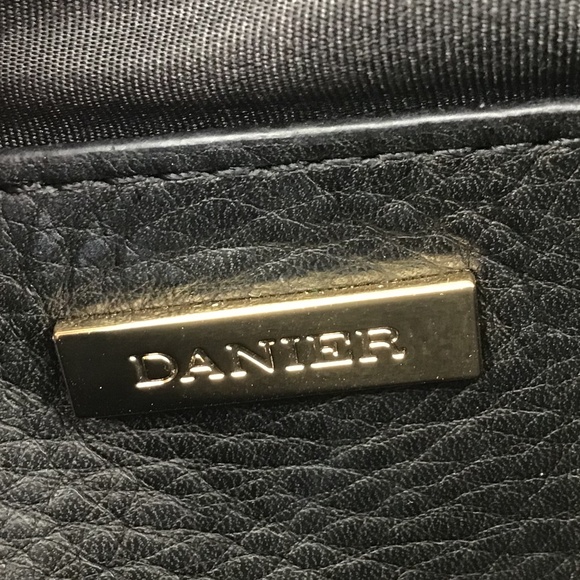 Danier Bag - Picture 5 of 16